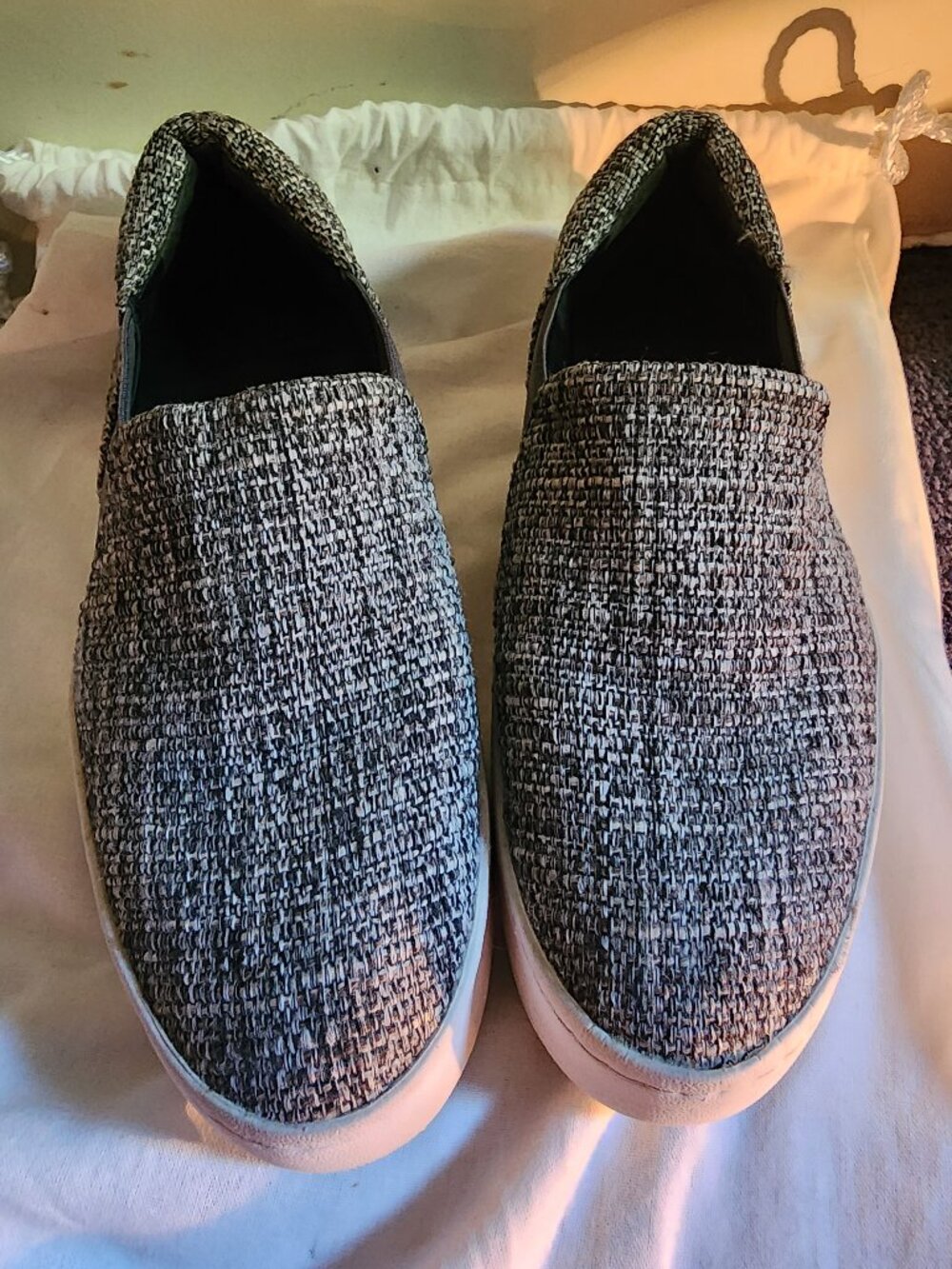 Vince Women's Warren Knit Black and White Tweed Platform Slip-On Sneakers - Picture 2 of 4